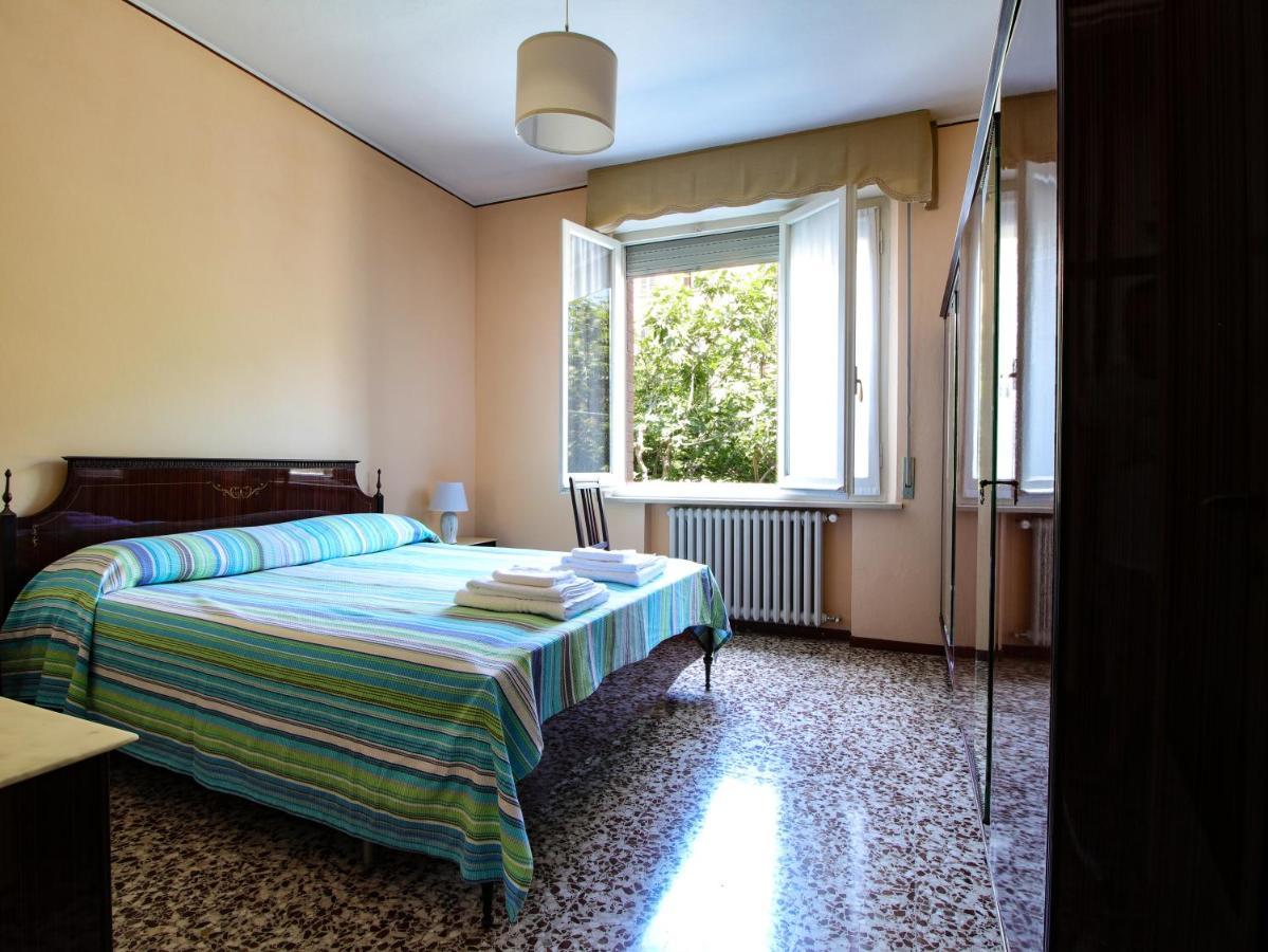 Apartamento Residenza Parco Ducale Parma Exterior foto